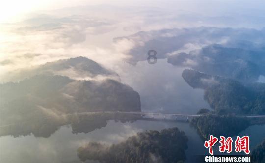 怀集登云汽配股份有限公司 关于控股股东拟转让股份暨公司控股股东拟发生变更的提示性公告